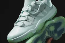 jaide-air-jordan-11-low-fiberglass-iw1882-300-release-date-3