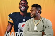NFL: Antonio Brown-Madden 19 Cover Athlete