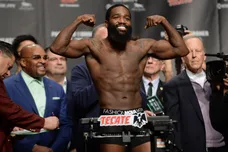 Boxing: Pacquiao vs Broner-Weigh Ins