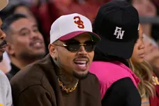 Chris Brown Usher Cancel Tour Dates London Court Date