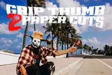 Grip Thumb 2 Paper Cuts