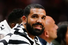Jan 14, 2022; Miami, Florida, USA; Canadian rapper Drake attends the game between the Miami Heat and the Atlanta Hawks at FTX
