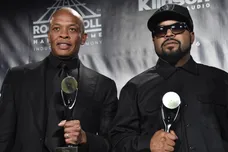 Mike Coppola/Getty Images