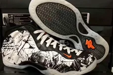 Image via zSneakerHeadz