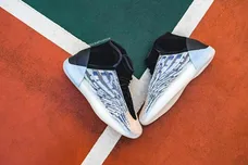 Image Via Kickwhoshow