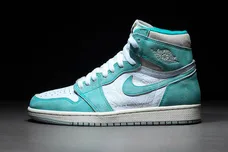 Image via @hanzuying