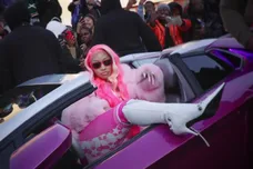 YouTube - Nicki Minaj