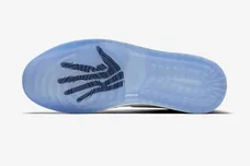 Image Via <a href='https://www.instagram.com/p/BhWs03ABRQm/?taken-by=pinoe77' rel="nofollow noopener" target='_blank'>Pinoe77</a>