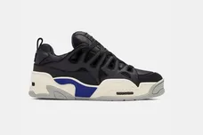 Image Via <a href='https://www.underarmour.com/en-us/pid3021559?CID=AF|SNEAKERSTEAL|CJ|US&cjevent=ec7c9784e82011e8832601940a240610' rel="nofollow noopener" target='_blank'>UA</a>