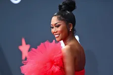 Paras Griffin/Getty Images