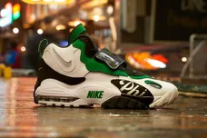 Image Via Footaction