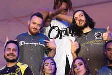 Image Via Foot Locker