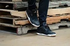 Image Via FinishLine