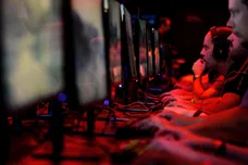 Sascha Schuermann / Getty Images