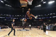 Photo by Ronald Martinez/Getty Images