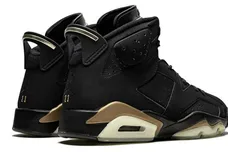 Image via zSneakerHeadz