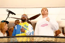 Cliff Hawkins/Getty Images