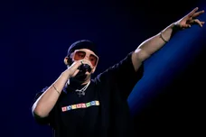 Victor Chavez / Getty Images