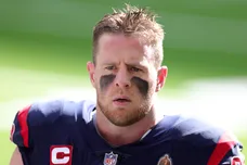 Carmen Mandato / Getty Images