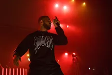 Paras Griffin/Getty Images