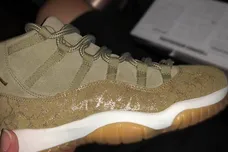 Image Via <a href='https://www.instagram.com/p/BnTt3F1jfQ6/?taken-by=zsneakerheadz' rel="nofollow noopener" target='_blank'>Zsneakerheadz</a>