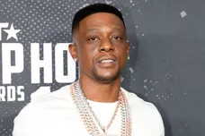 Carmen Mandato / Stringer / Getty Images