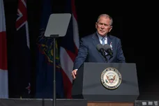 Jeff Swensen / Getty Images