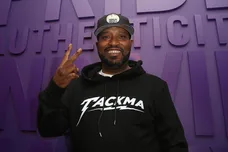 Tom Szczerbowski/Getty Images