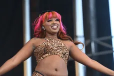 Paras Griffin/Getty Images