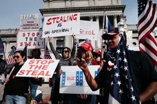 Spencer Platt / Staff / Getty Images