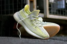 Image Via Sneakers.fr