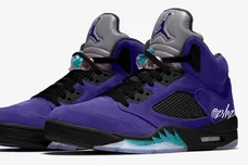 Image via zSneakerHeadz