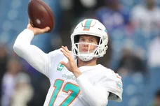 Tom Szczerbowski/Getty Images