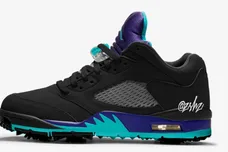 Image via zSneakerHeadz