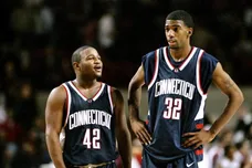 Ezra O. Shaw /Allsport