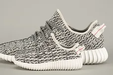Image Via <a href='https://thesolesupplier.co.uk/release-dates/yeezy/yeezy-350-boost-infant-turtle-dove/' rel="nofollow noopener" target='_blank'>SoleSupplier</a>