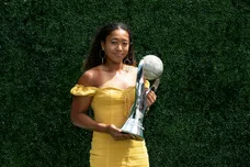 Julian Finney / Staff / Getty Images