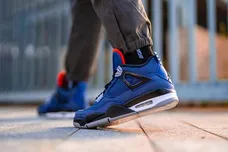 Image Via Kickwhoshow