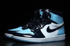 Image via @hanzuying