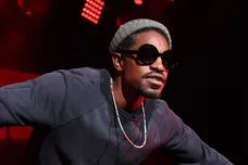 Paras Griffin/Getty Images