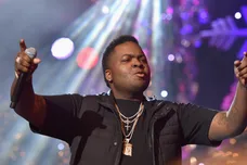 Mike Windle / Getty Images