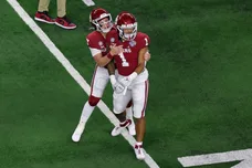 Carmen Mandato/Getty Images