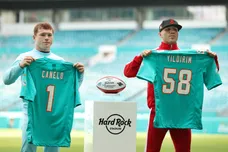 Cliff Hawkins/Getty Images