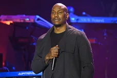 Paras Griffin / Stringer / Getty Images