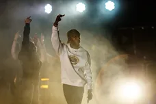 Christopher Polk/ Getty Images