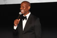 Paras Griffin/Getty Images)