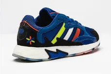 Image Via Foot Locker