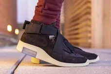 Image via yankeekicks