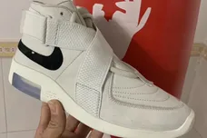 Image via Sneaker Bar Detroit