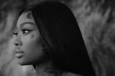 Summer Walker via YouTube